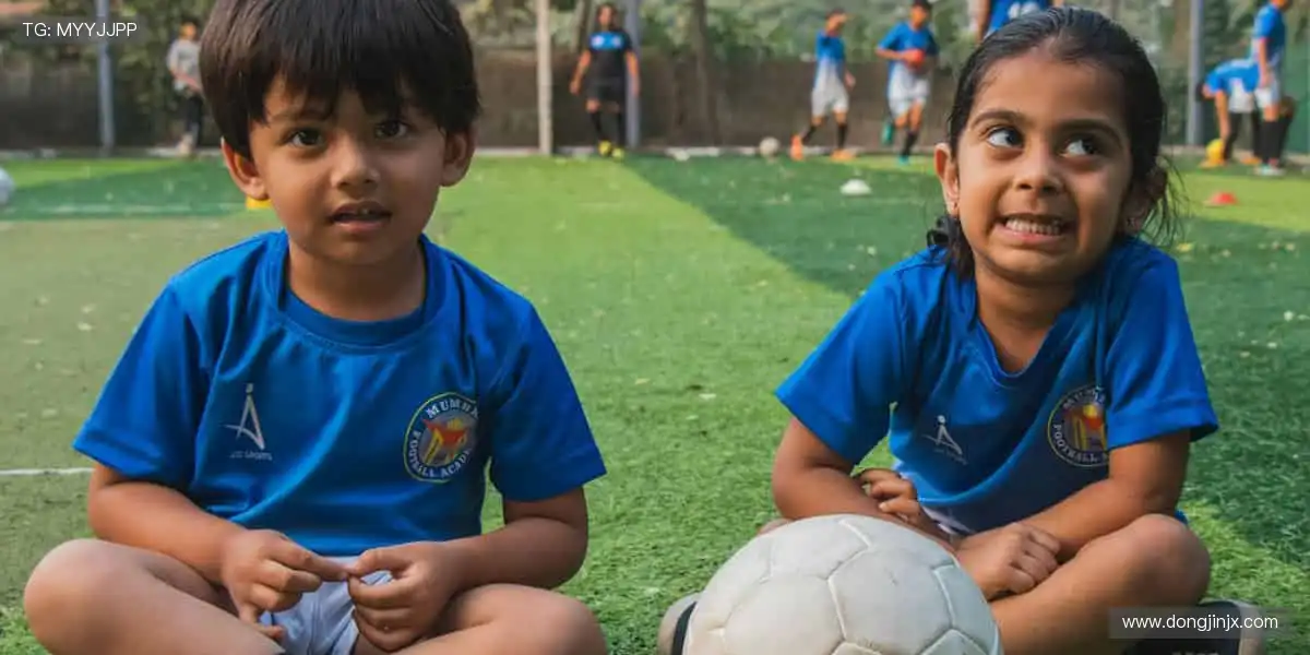 📱实时直播，比分秒报！💻随时随地，不错过每一个燃爆瞬间！